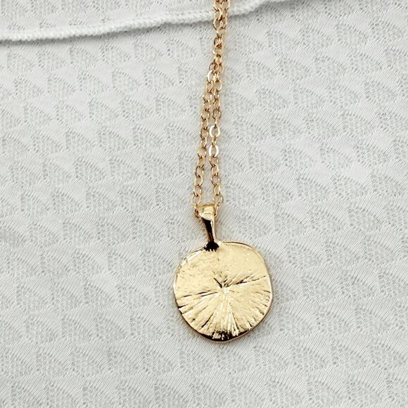 Star Gold-Colored Coin Necklace, Round Pendant, Chain Minimalist Jewelry - Picture 2 of 4